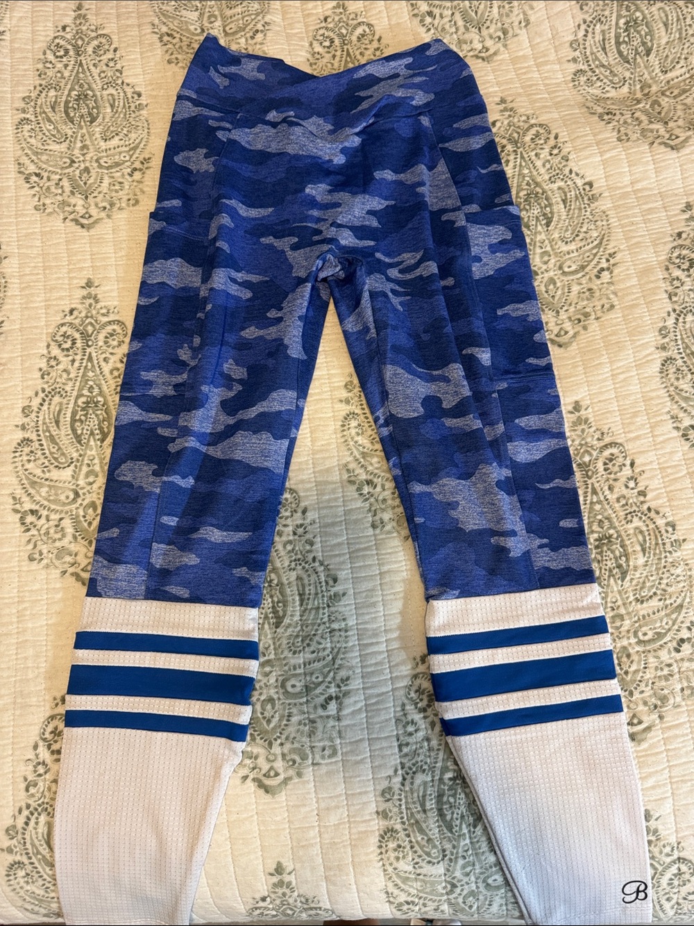 Bombshell sportswear leggings size XL